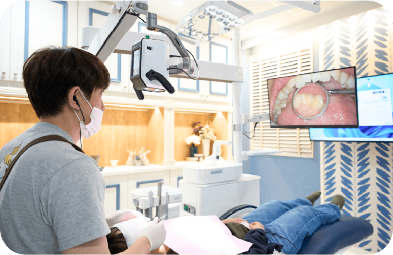 【専用オペ室あり】口腔外科治療に高い専門性を持つ歯科医師が担当します